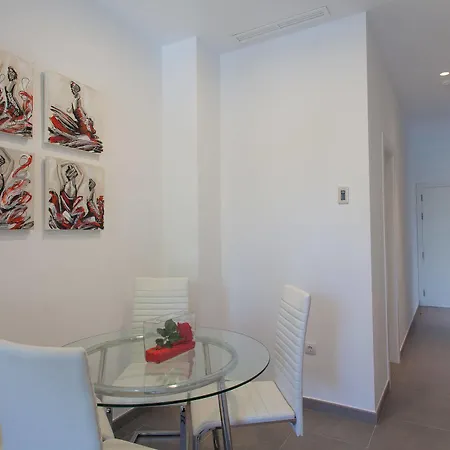 Terrazas De La Catedral Apartment *